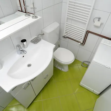 Lill's Center Apartma *
